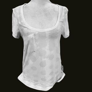 Lululemon Athletica White Short Sleeve Tee